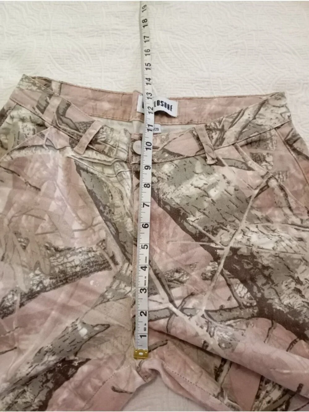 Disclosure Wide Leg Camo Cargo Pants Sz 9/29 Pink & Olive Green Pockets Utility